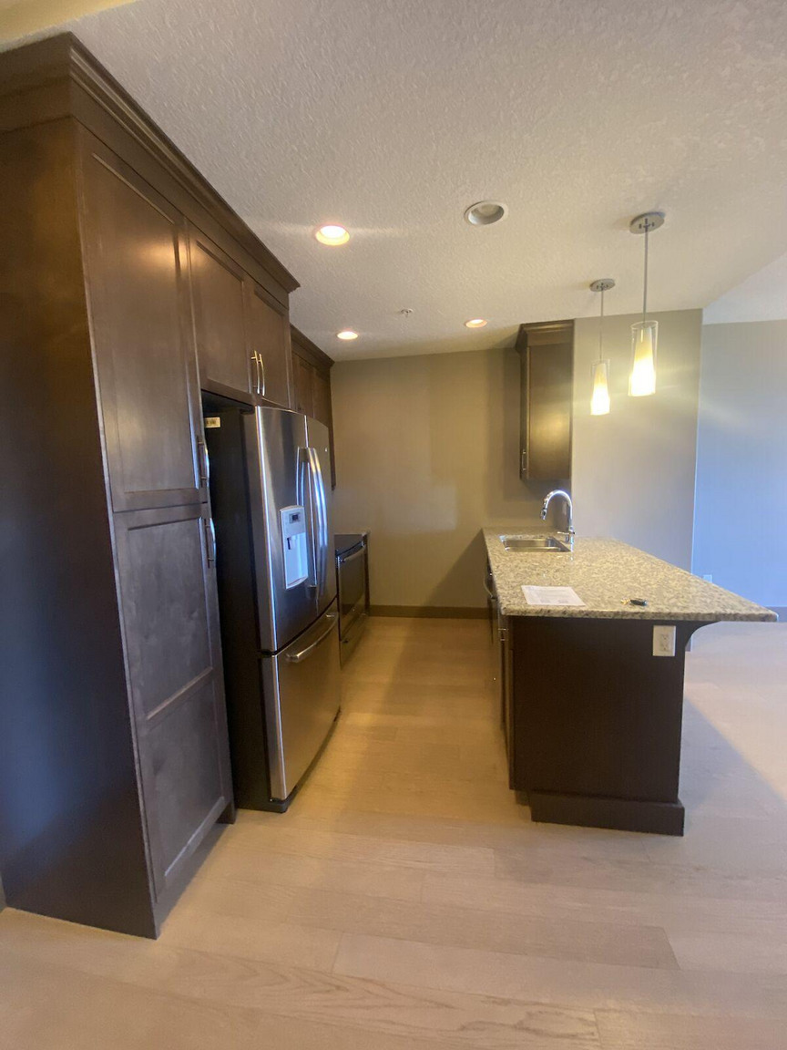 11080 Ellerslie Road Southwest 405, Edmonton, Alberta, Canada, T6W 2C2 - Photo 2