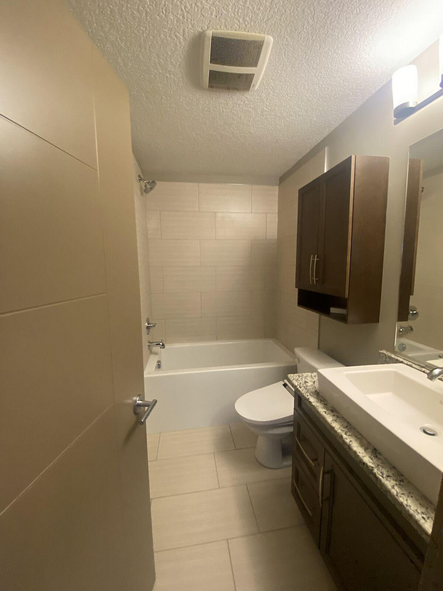 11080 Ellerslie Road Southwest 405, Edmonton, Alberta, Canada, T6W 2C2 - Photo 4