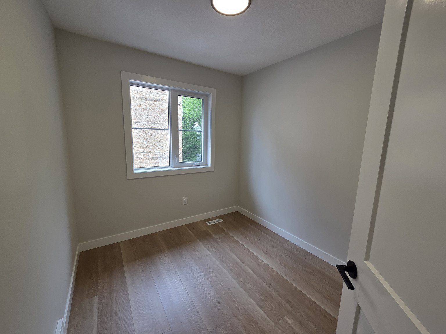 6203 109A Street Unit 2 Main - Photo 10