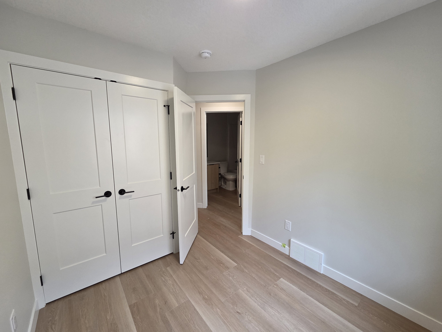 6203 109A Street Unit 2 Main - Photo 11