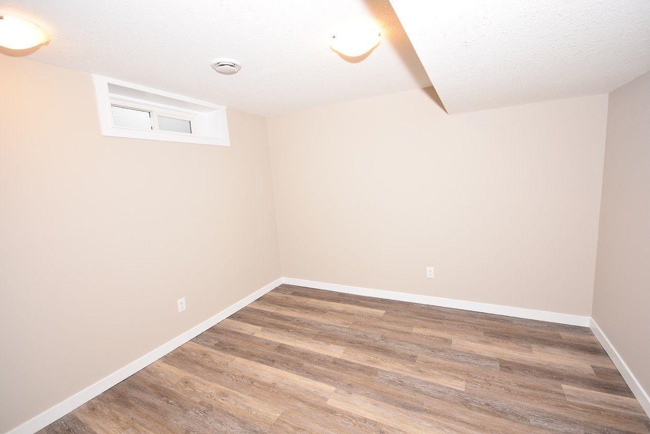 8504 135A Avenue,Basement, Down , Alberta, Canada, T5E 1R6 - Photo 6