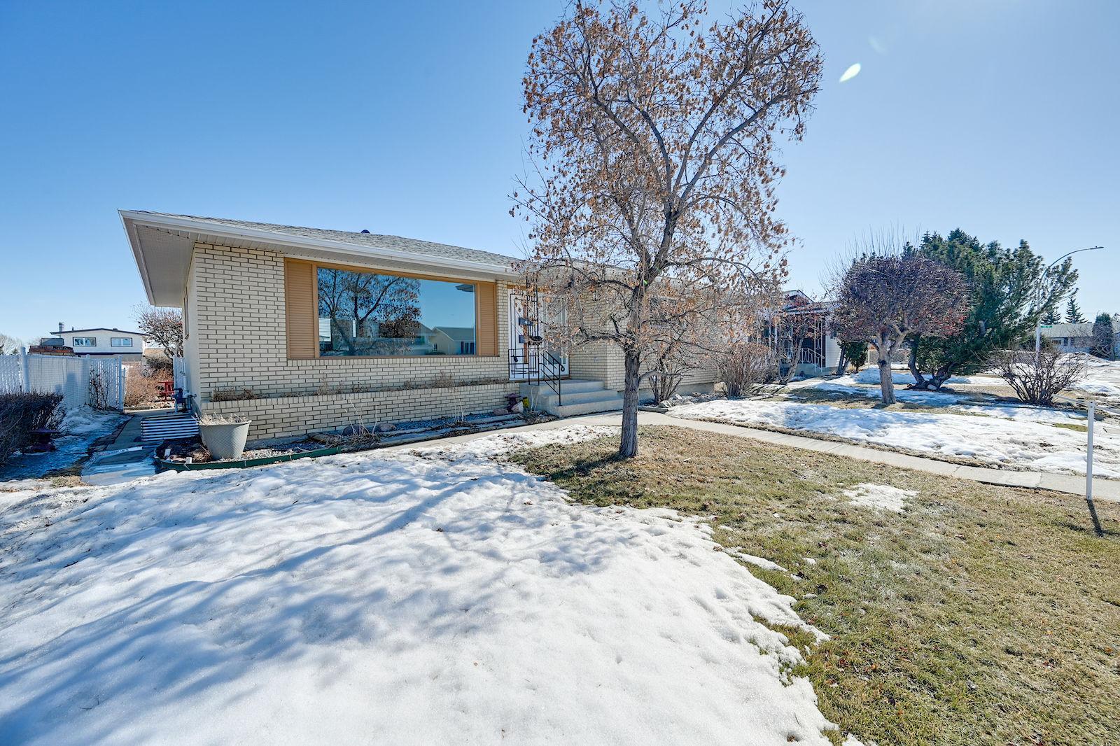 13815 88 Street, Main, Edmonton, Alberta, Canada, T5E 3J1 - Photo 2