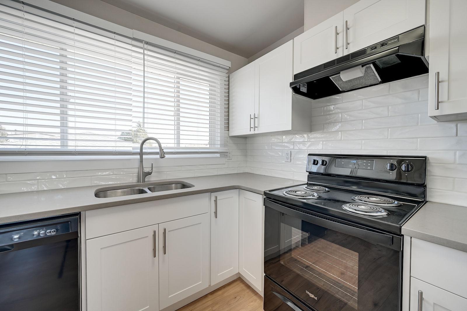 13815 88 Street, Main, Edmonton, Alberta, Canada, T5E 3J1 - Photo 5