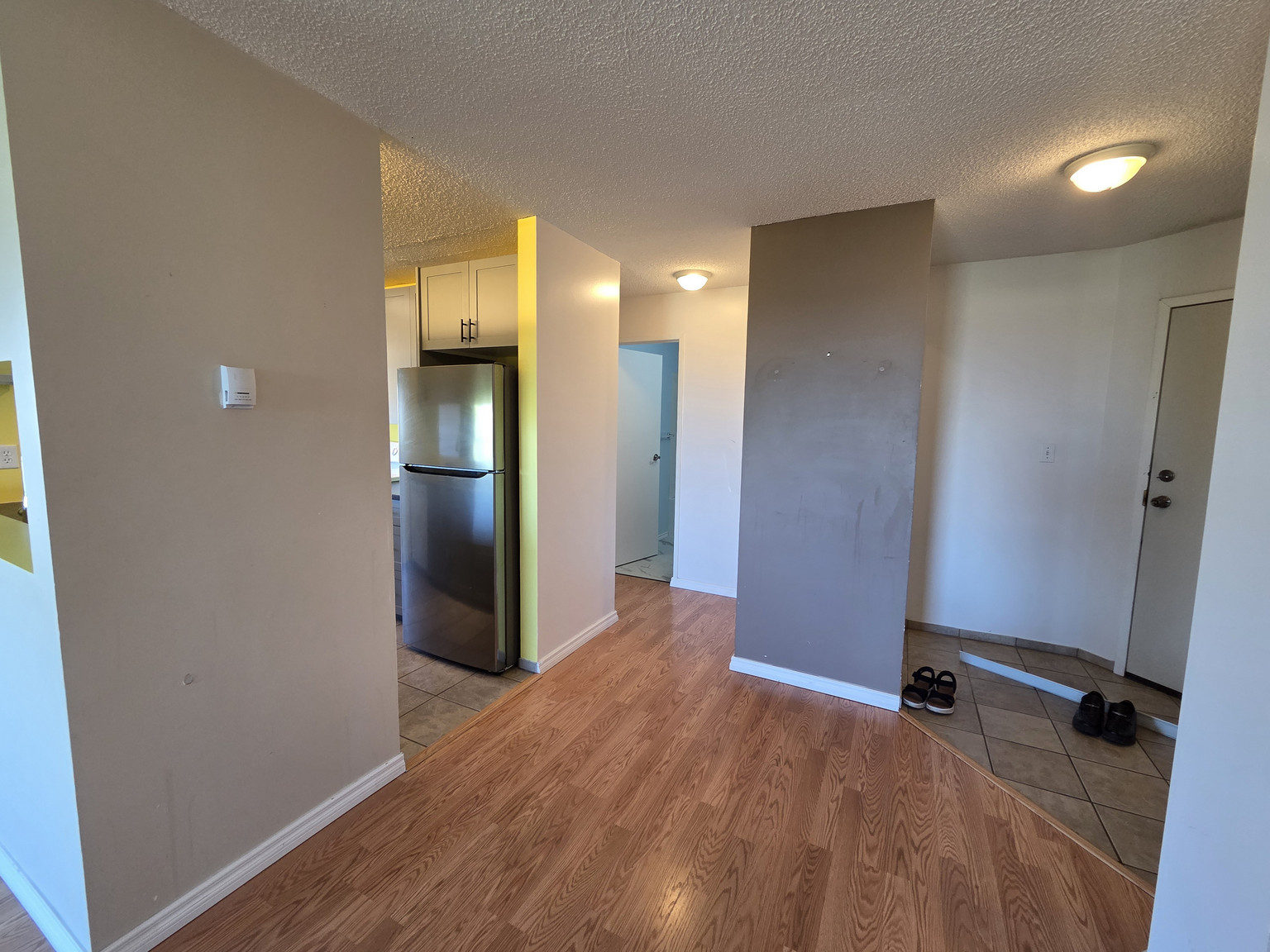 413 2508 50 Street