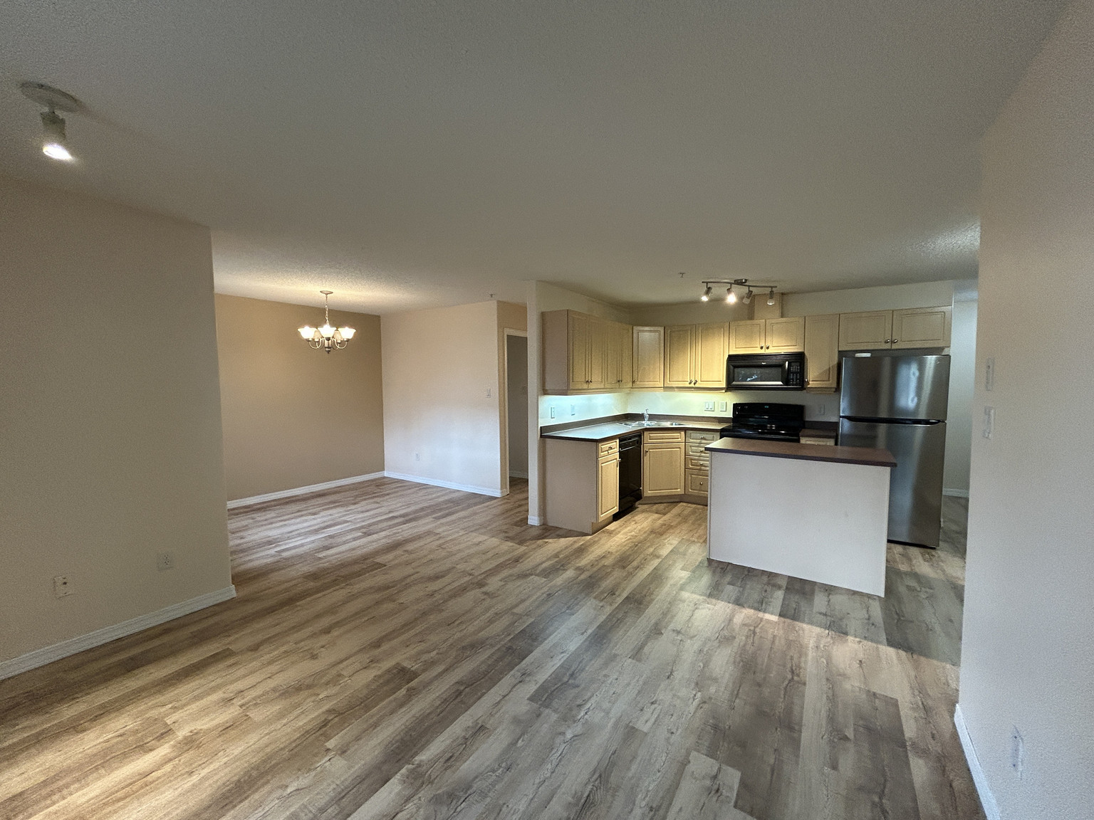 129, 16311 95 Street  - Photo 2