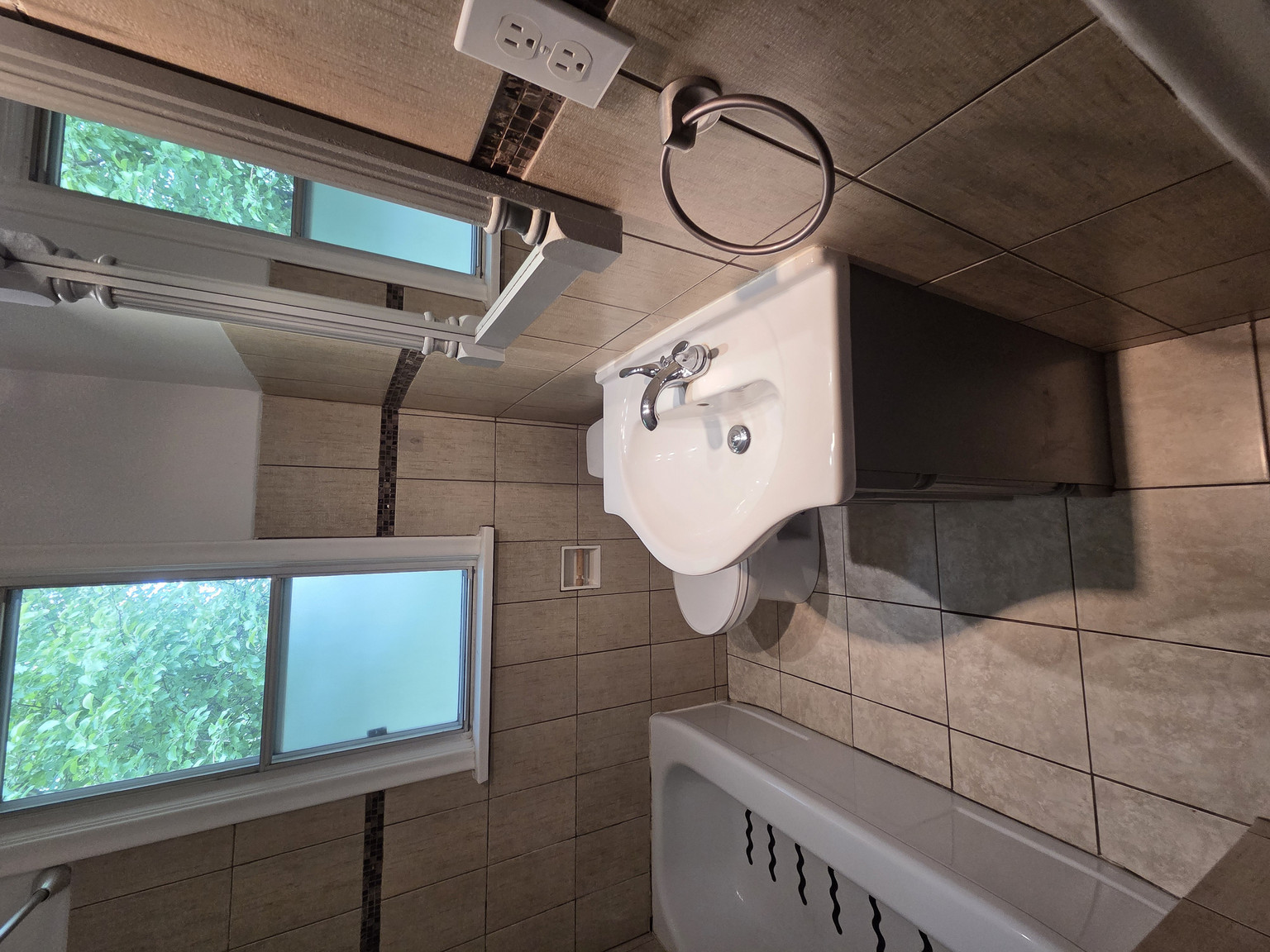 10972 131 Street - Photo 7
