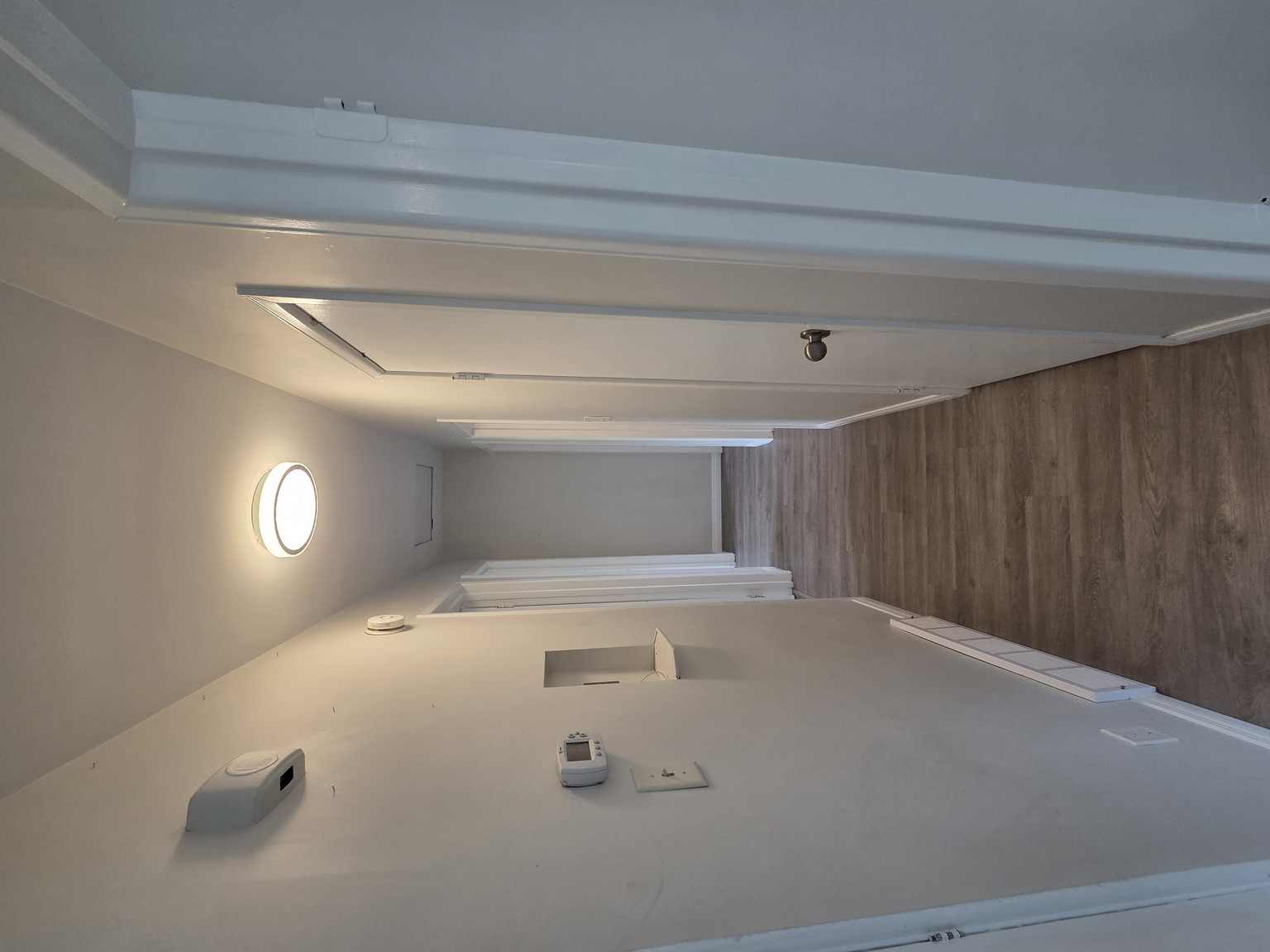 9035 149 Street Main - Photo 2