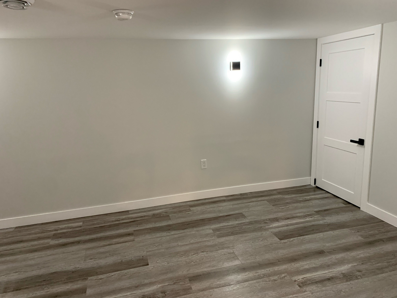 31 Lambert Cres BSMT Suite - Photo 7