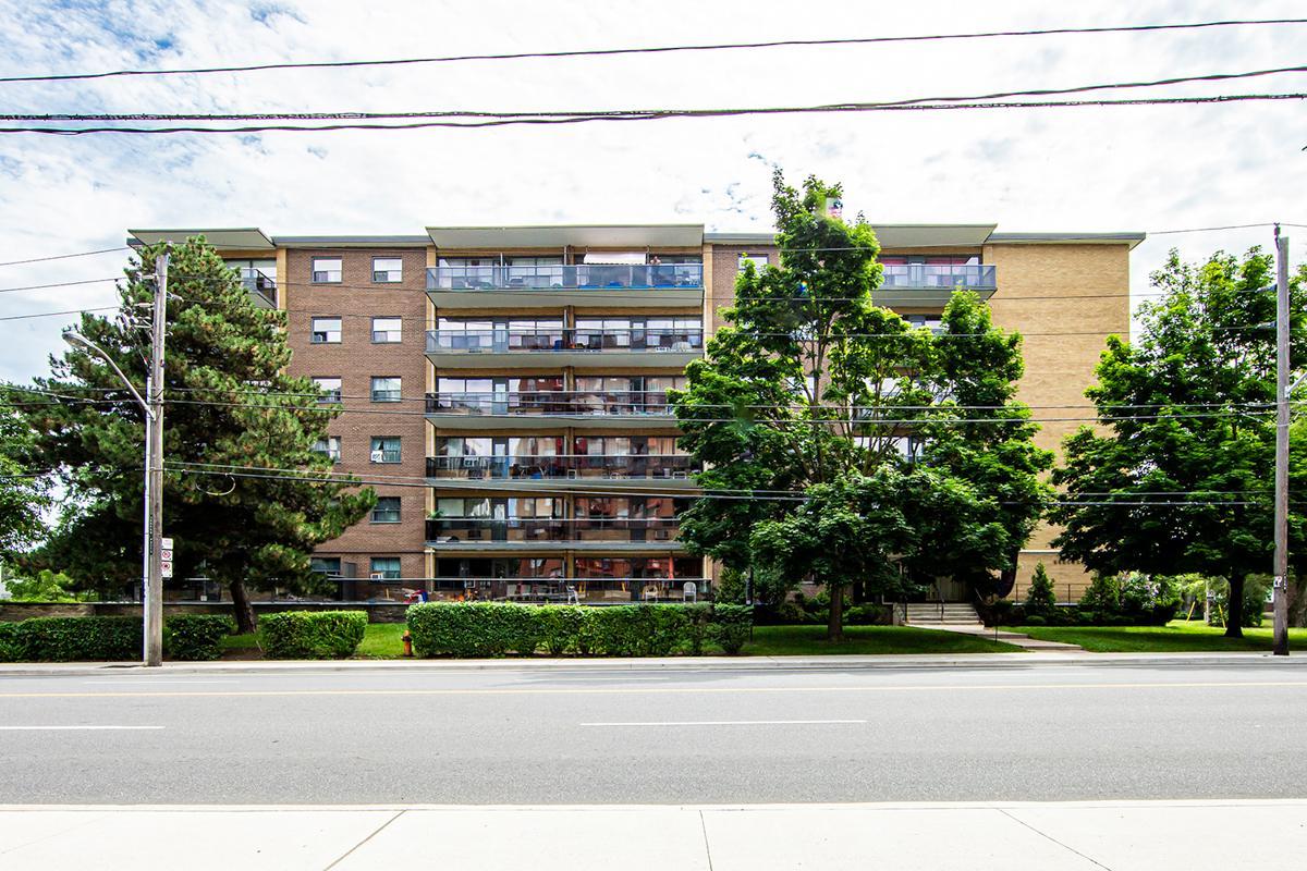 Bedford Towers - Photo 6