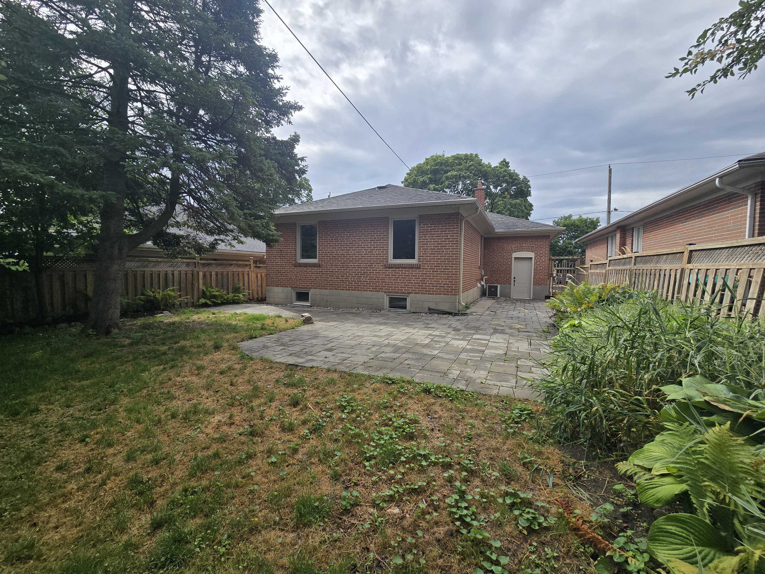 66 Greenfield Drive, Etobicoke, Ontario, Canada, M9B 1H3 - Photo 6