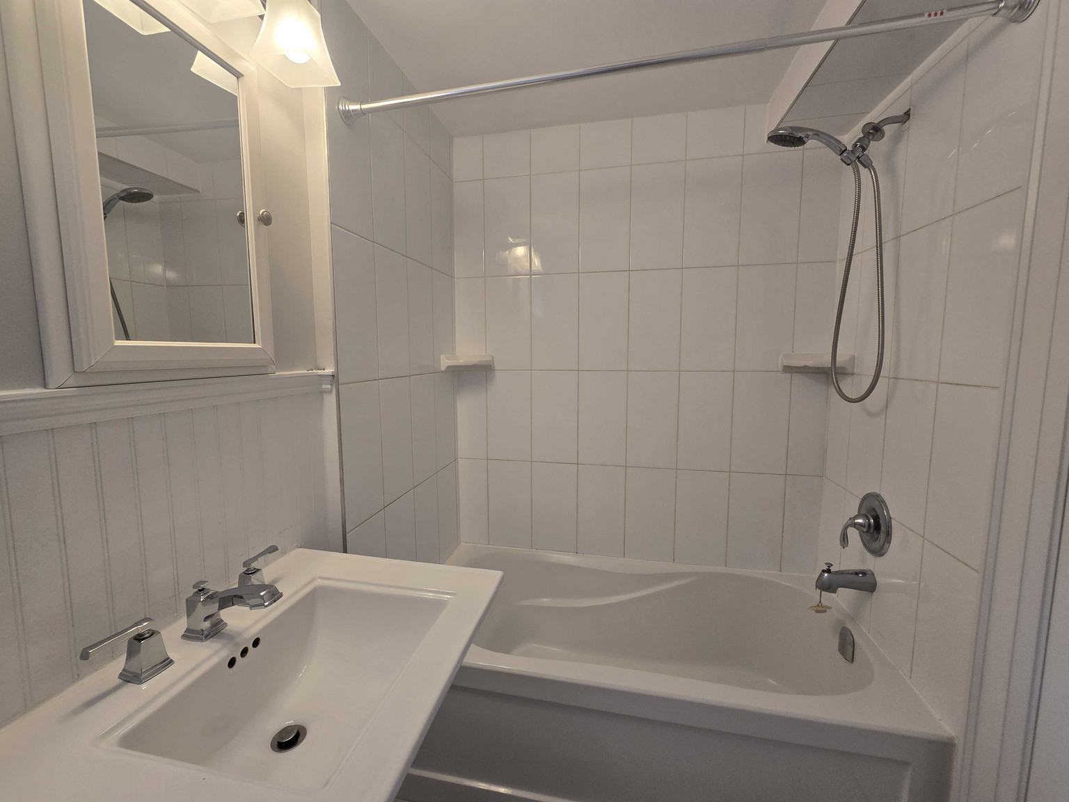 66 Greenfield Drive, Etobicoke, Ontario, Canada, M9B 1H3 - Photo 12
