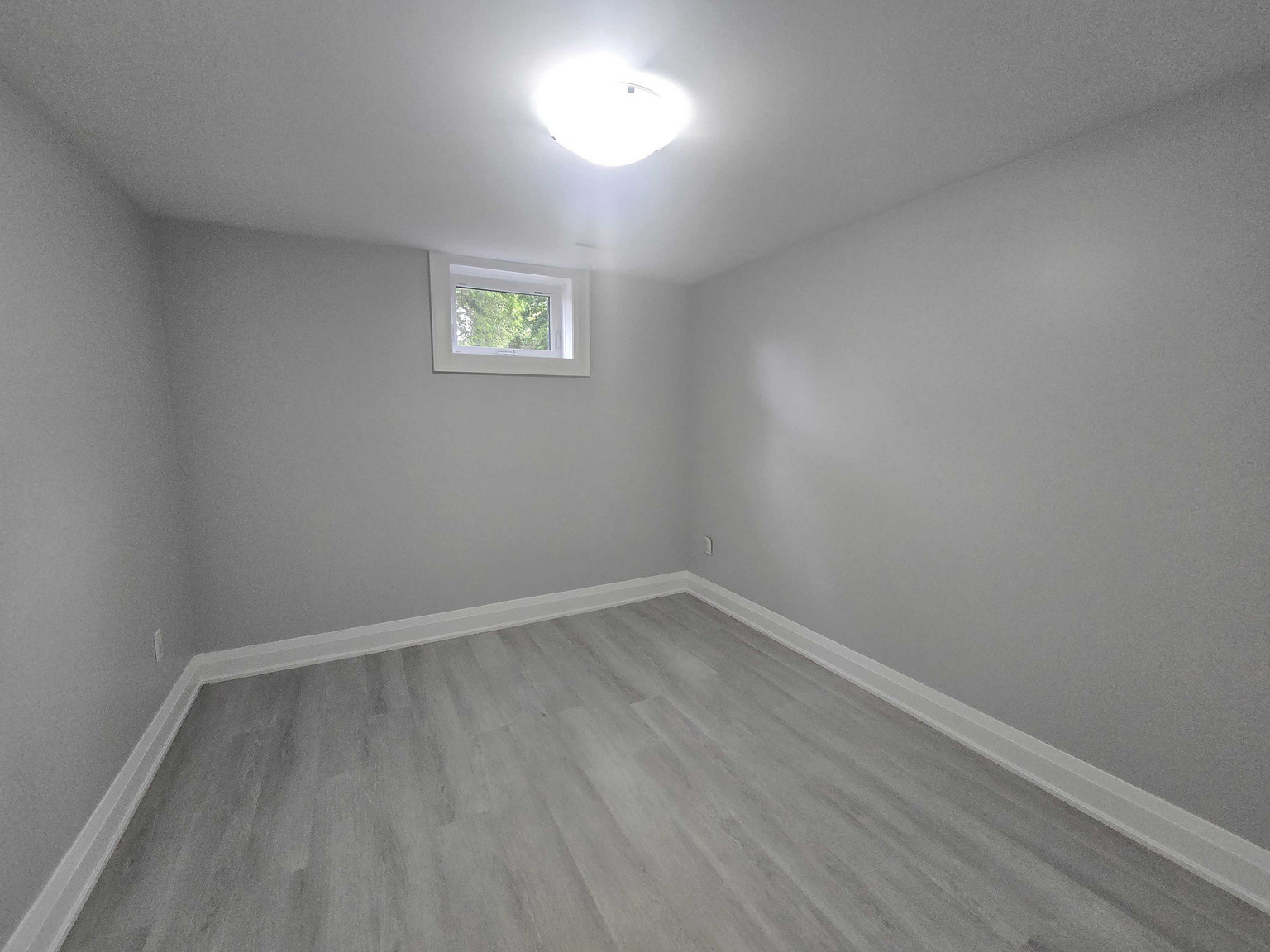 66 Greenfield Drive, Etobicoke, Ontario, Canada, M9B 1H3 - Photo 13