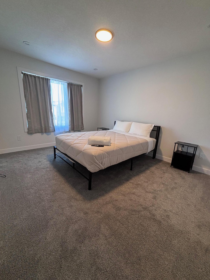 12468 47 St NW, Edmonton, AB T5W 5E5 - Photo 10