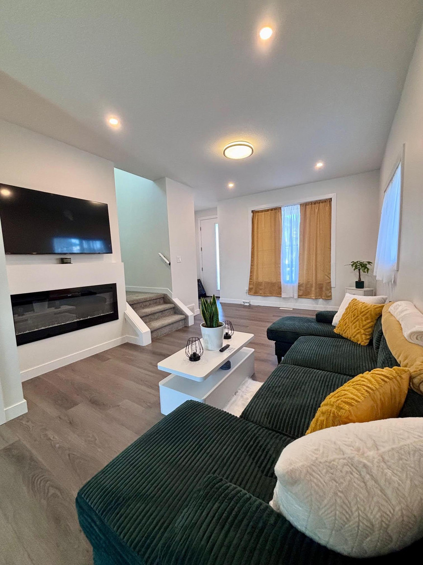 12468 47 St NW, Edmonton, AB T5W 5E5 - Photo 3