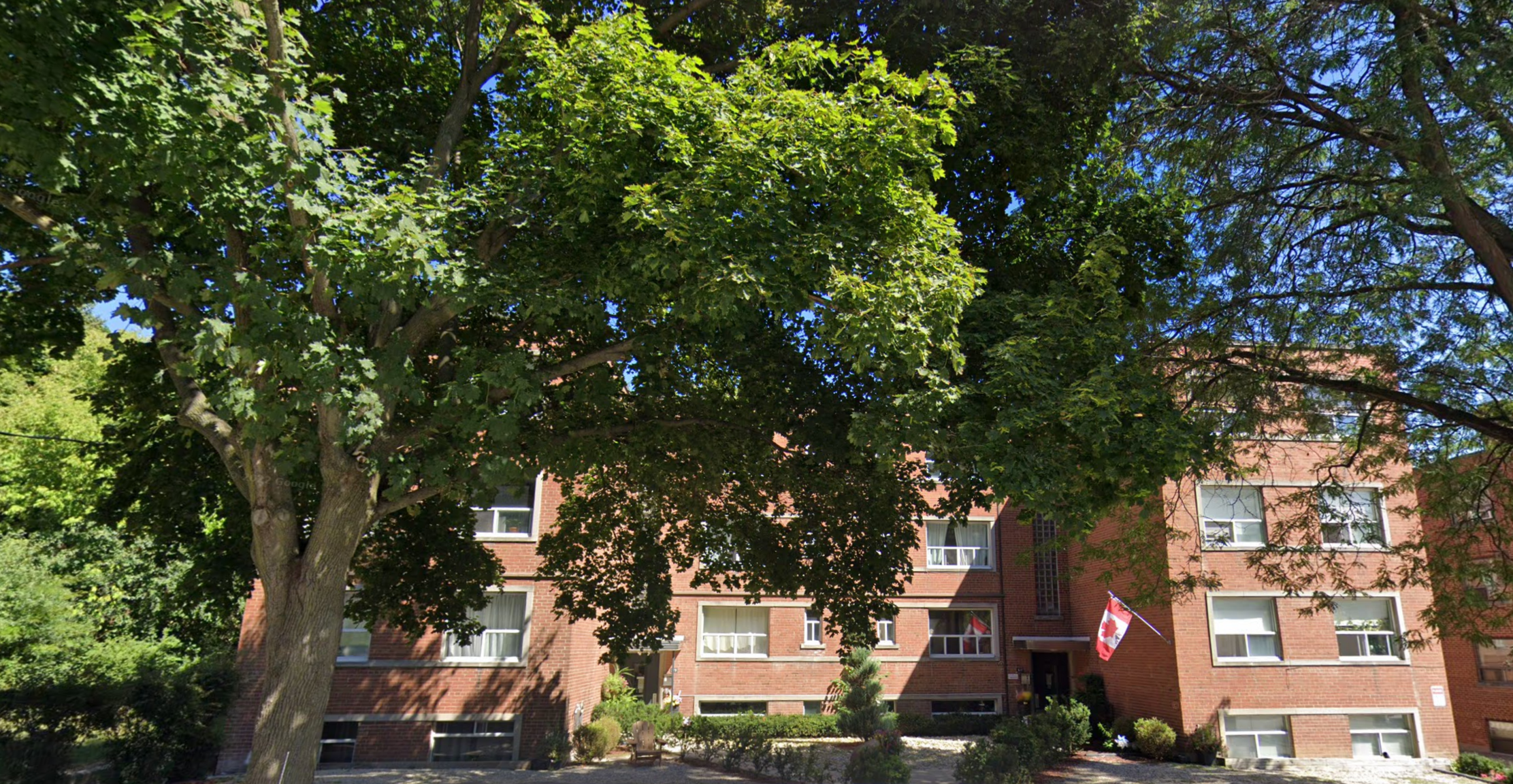 Helens Court Apartments - 317 & 319 The Kingsway - Photo 14