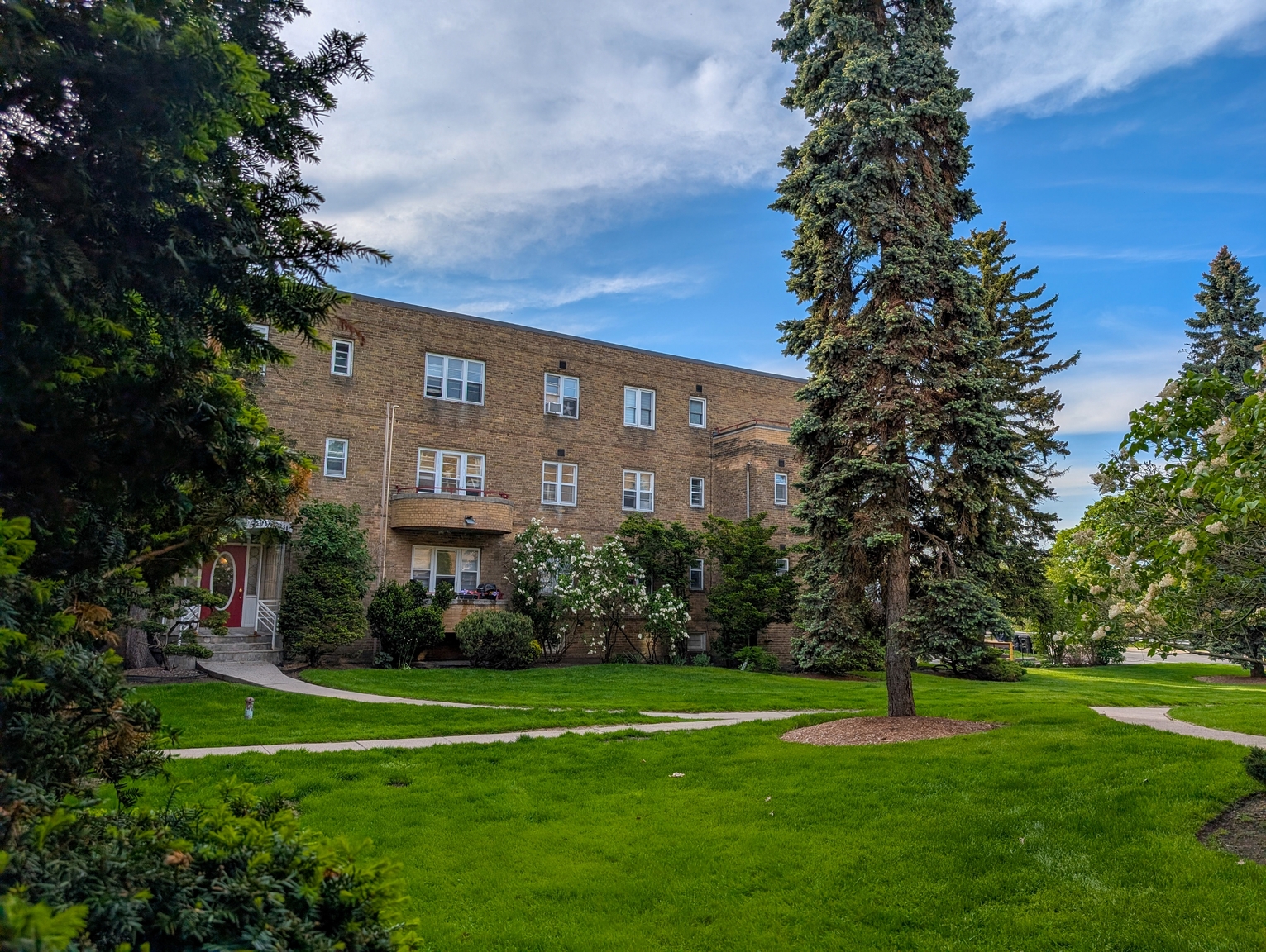 Bloor Street Apartments - 2559 Bloor Street West - Photo 17