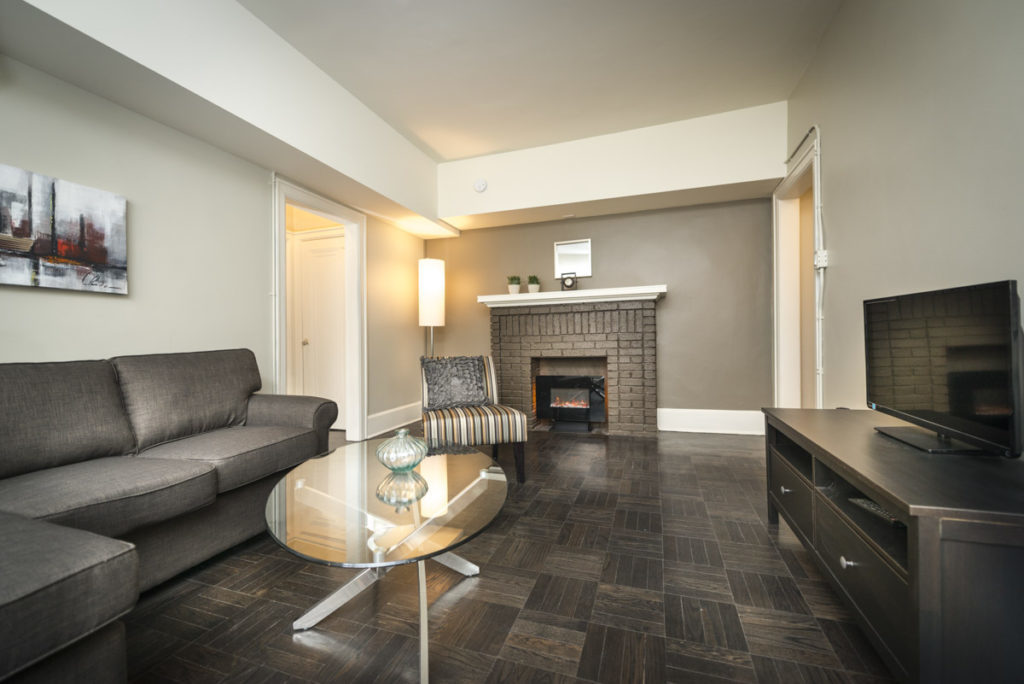 Royal Oak Court - Photo 12