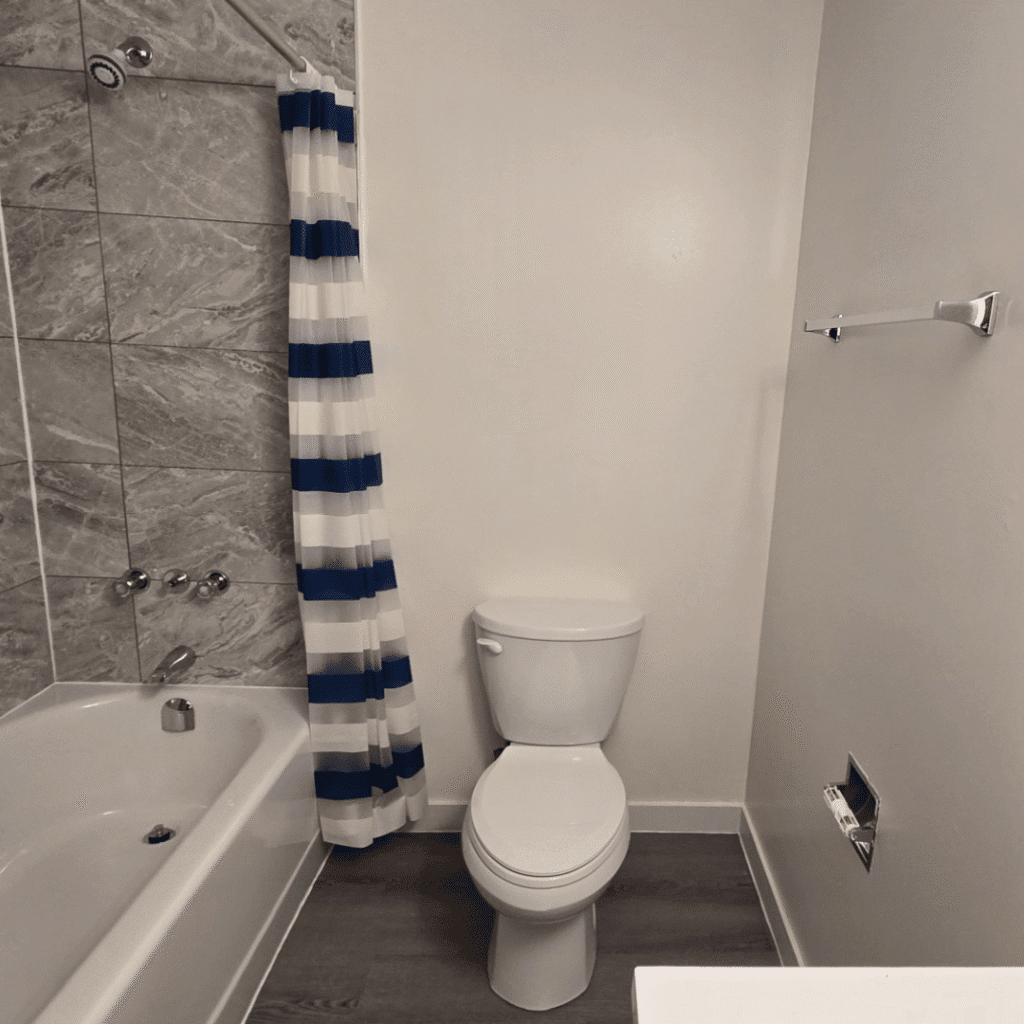 Casavilla Apartments - Photo 5