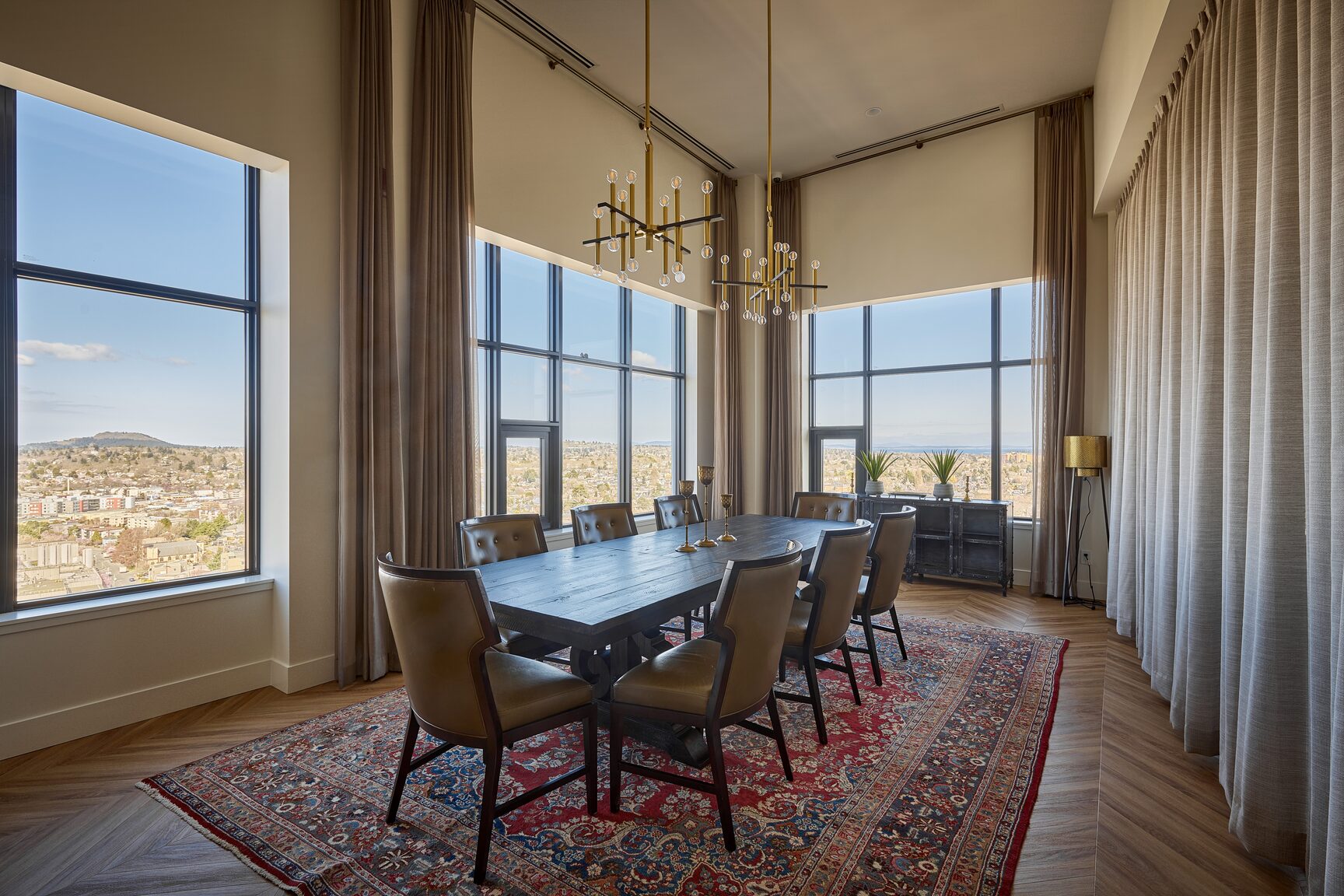 Hudson House - Photo 12
