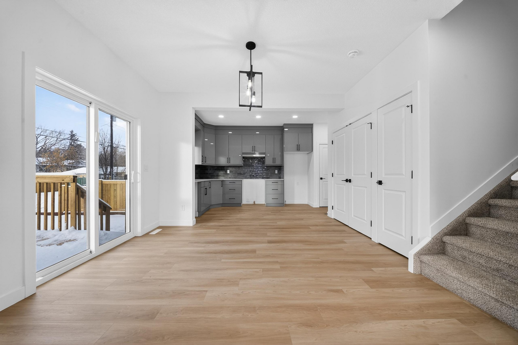 Delton Row – 8600-8604 121 Ave - Photo 6