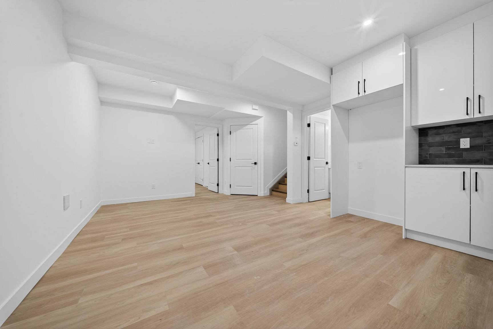 Delton Row – 8600-8604 121 Ave - Photo 43
