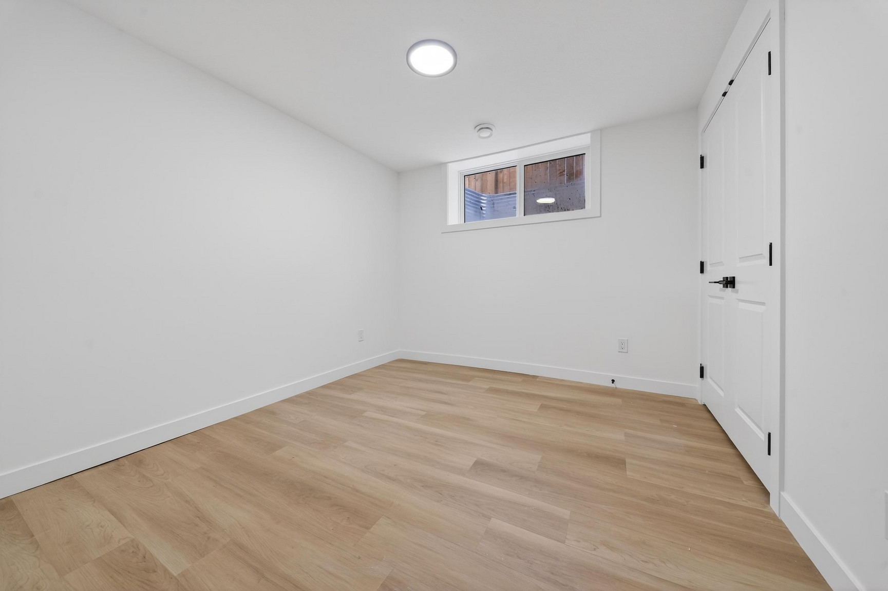 Delton Row – 8600-8604 121 Ave - Photo 47
