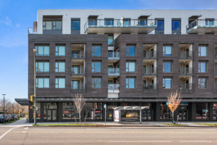 Arco Apartments - Photo 2