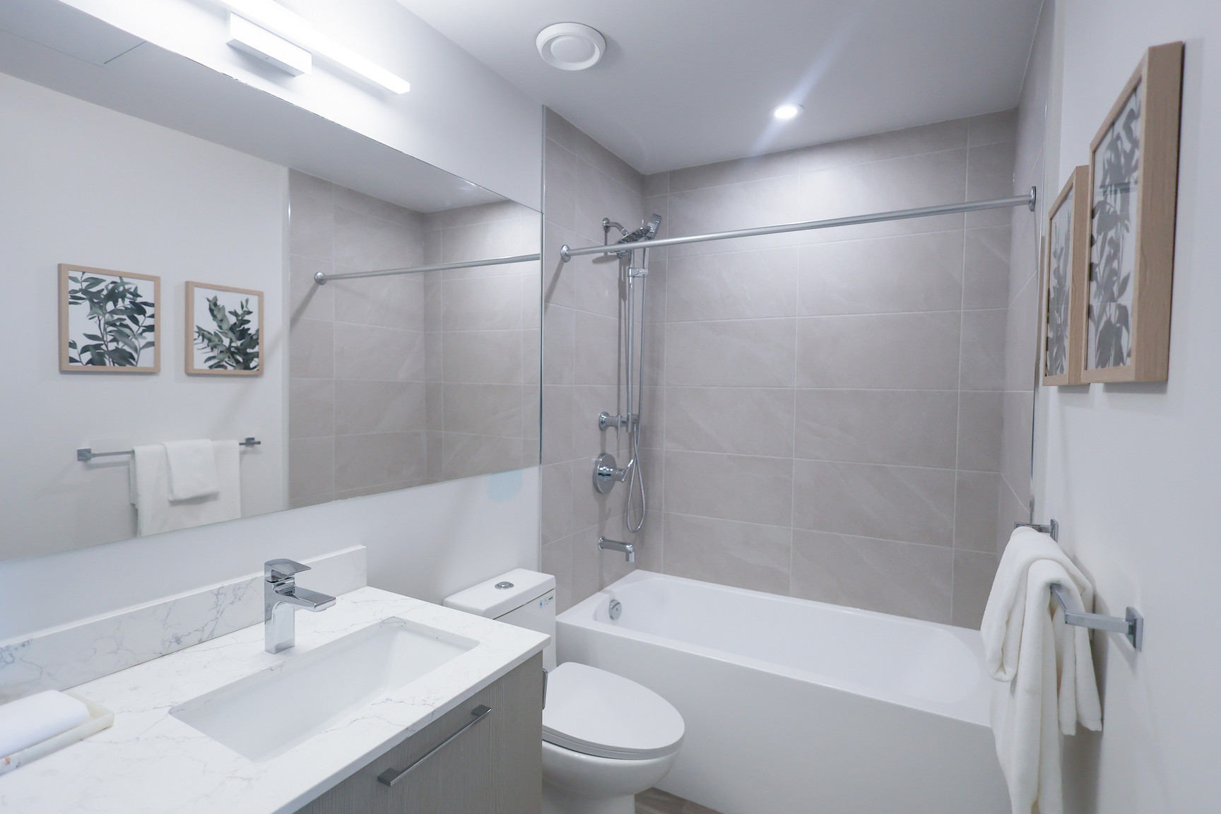 Cloveris Apartments 
