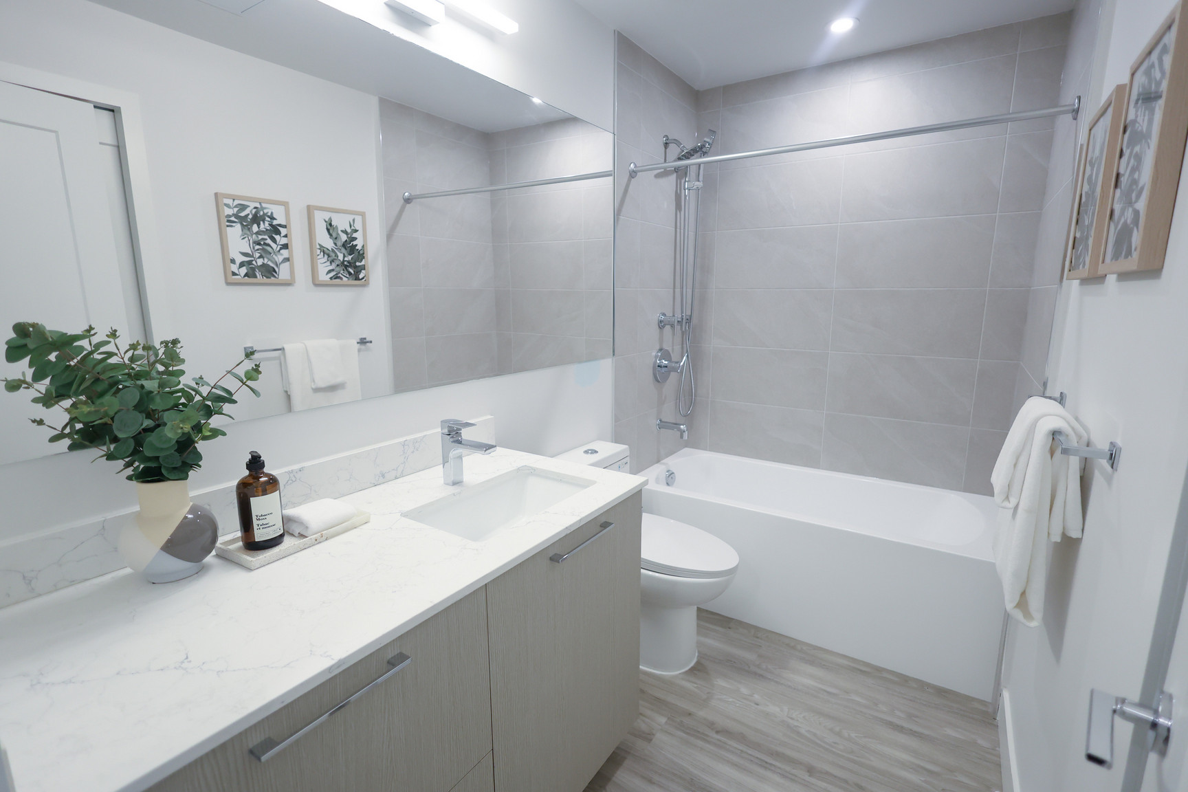 Cloveris Apartments  - Photo 2
