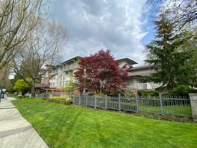 Laurier House - Photo 3