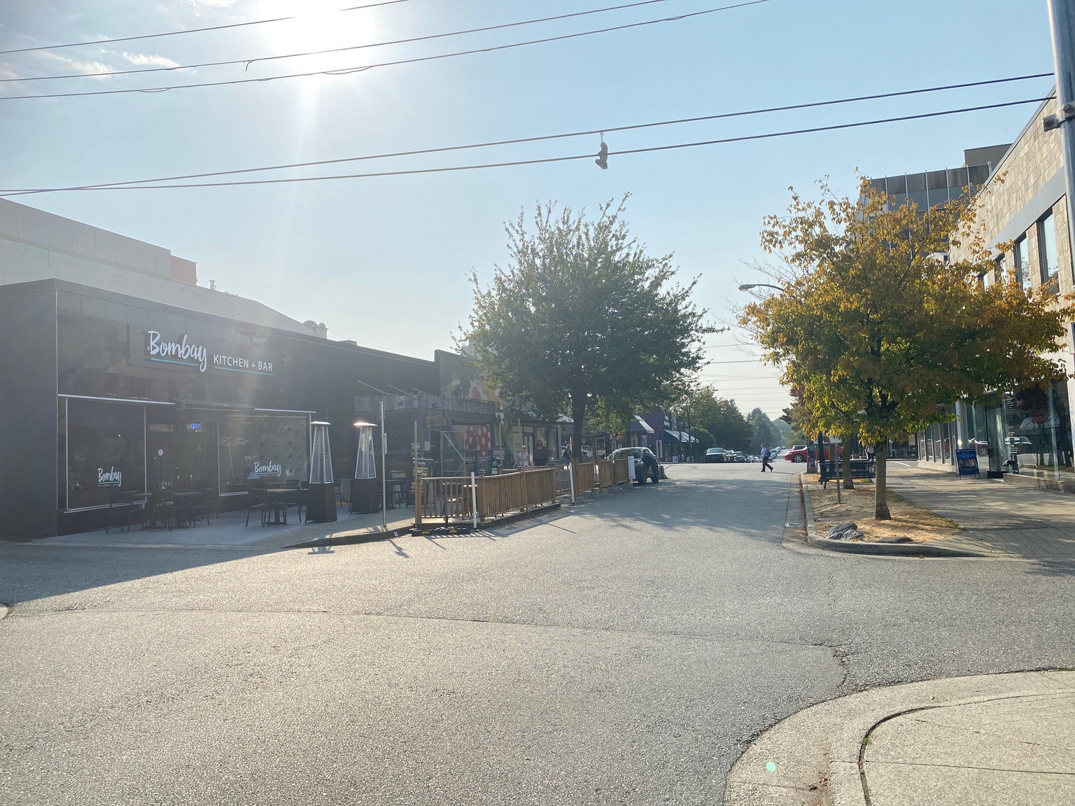 LA SHERRIE APTS - Photo 13