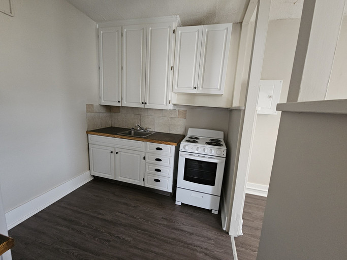 Melrose Apts Tribe Rentals