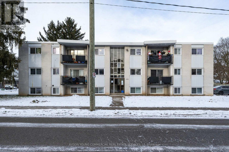 356 Lowther Street South, Cambridge ON