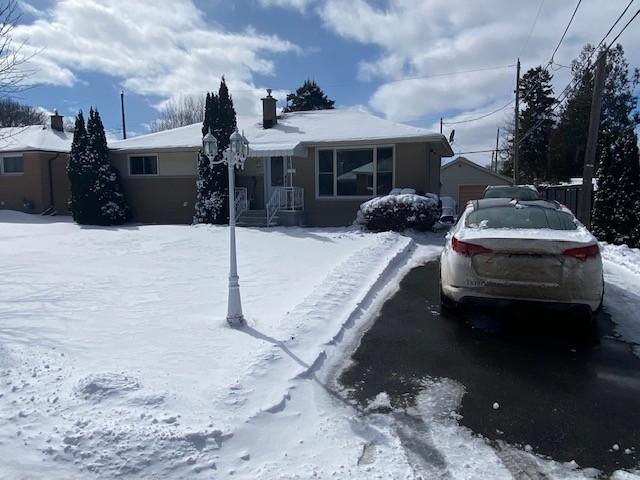 206 Hawthorne Avenue - Lower - 2 bed, 1 bath ALL INCLUSIVE