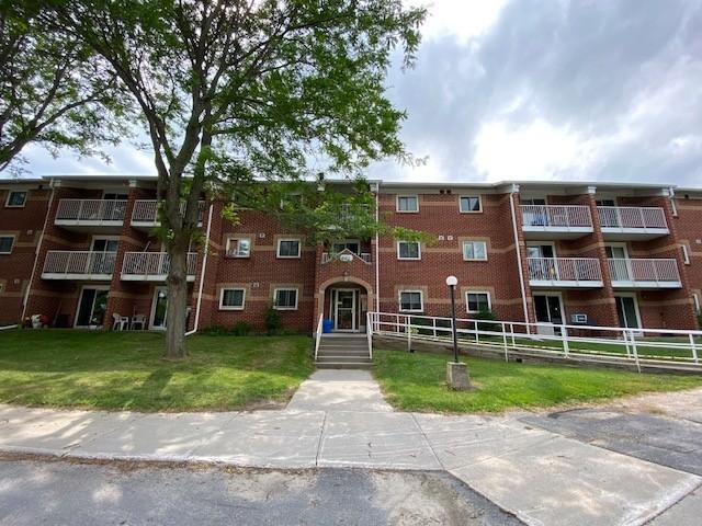 561 Armstrong Road Unit 217 - 3 bed, 2 bath