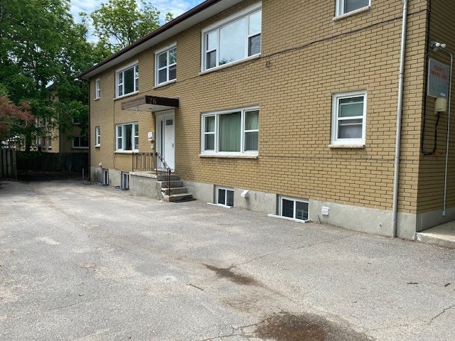 76 Durham St, Kingston, ON K7L 1J4 — photo 1