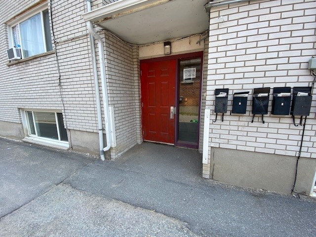 84 Joseph Street, Kingston, ON K7K 2H7 — photo 2