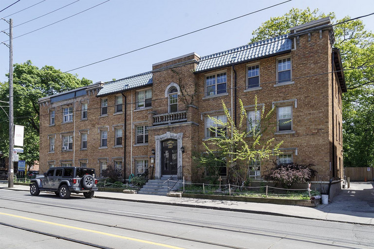 2327 Queen Street East