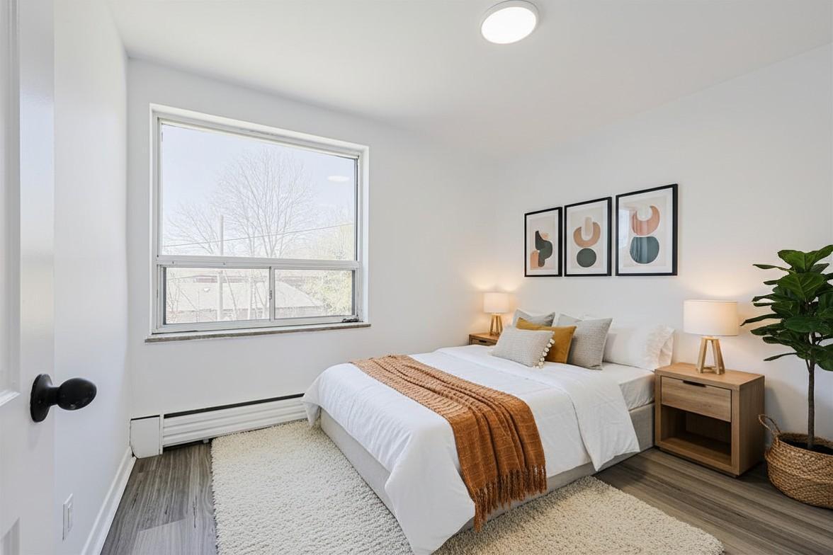 2204 Dufferin Street - Photo 10