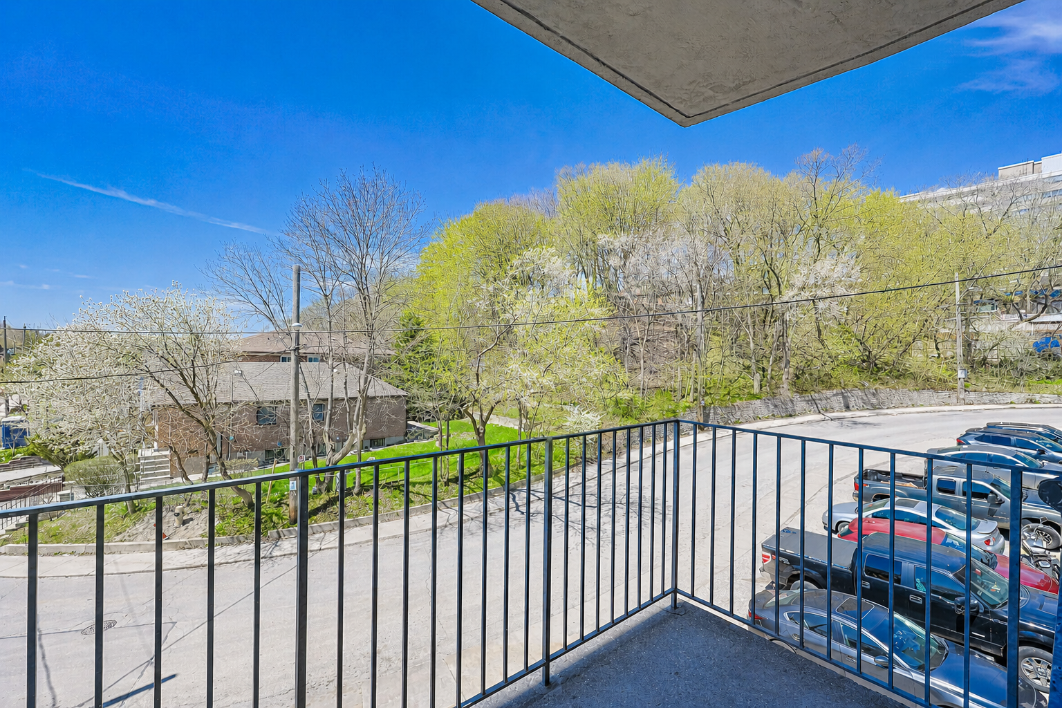 2204 Dufferin Street - Photo 34