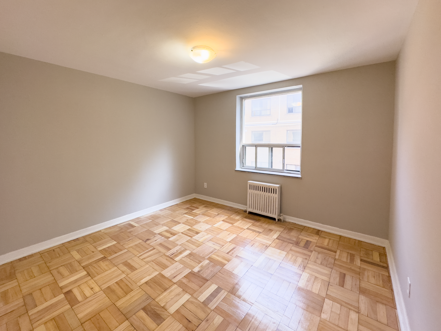1675-1685 Eglinton Avenue West - Photo 9