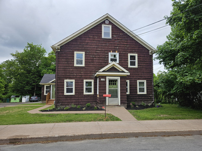 119 Mackay Street