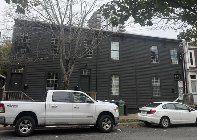 2323-2327 Creighton Street