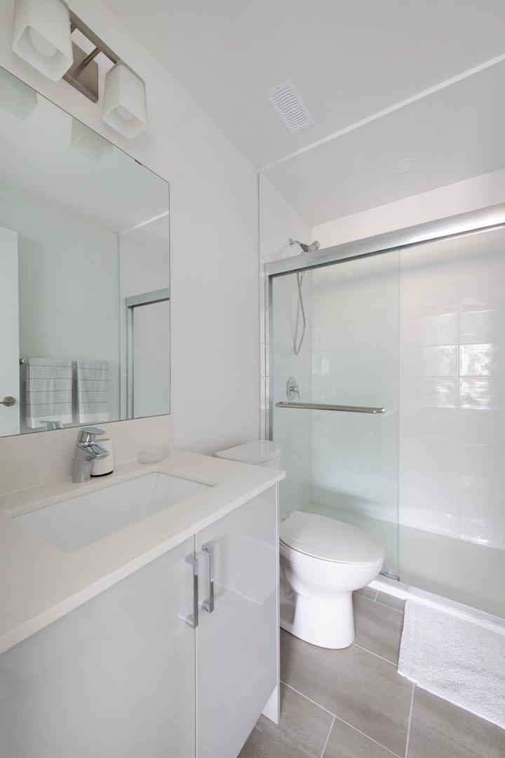 Wateridge Village Apartments by Uniform Living - Photo 28