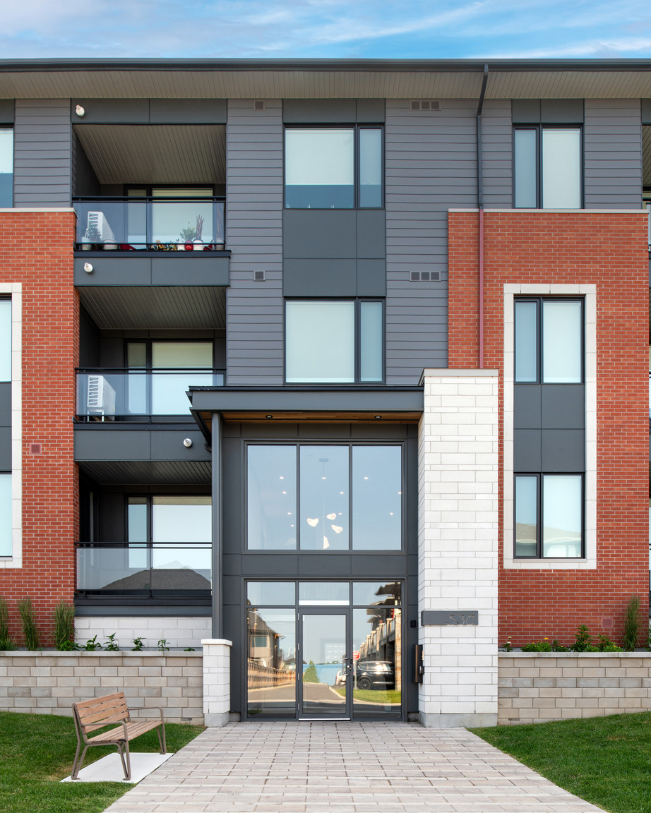 Wateridge Village Apartments by Uniform Living - Photo 3