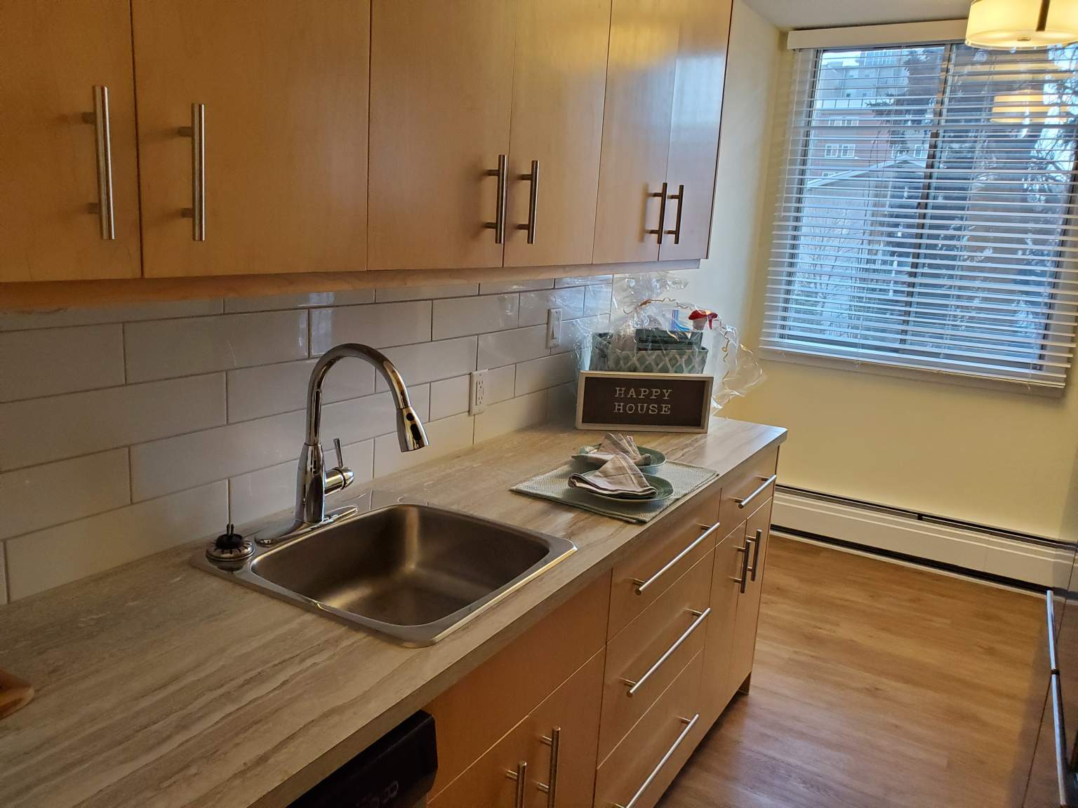 Prestige Apartments - Photo 4