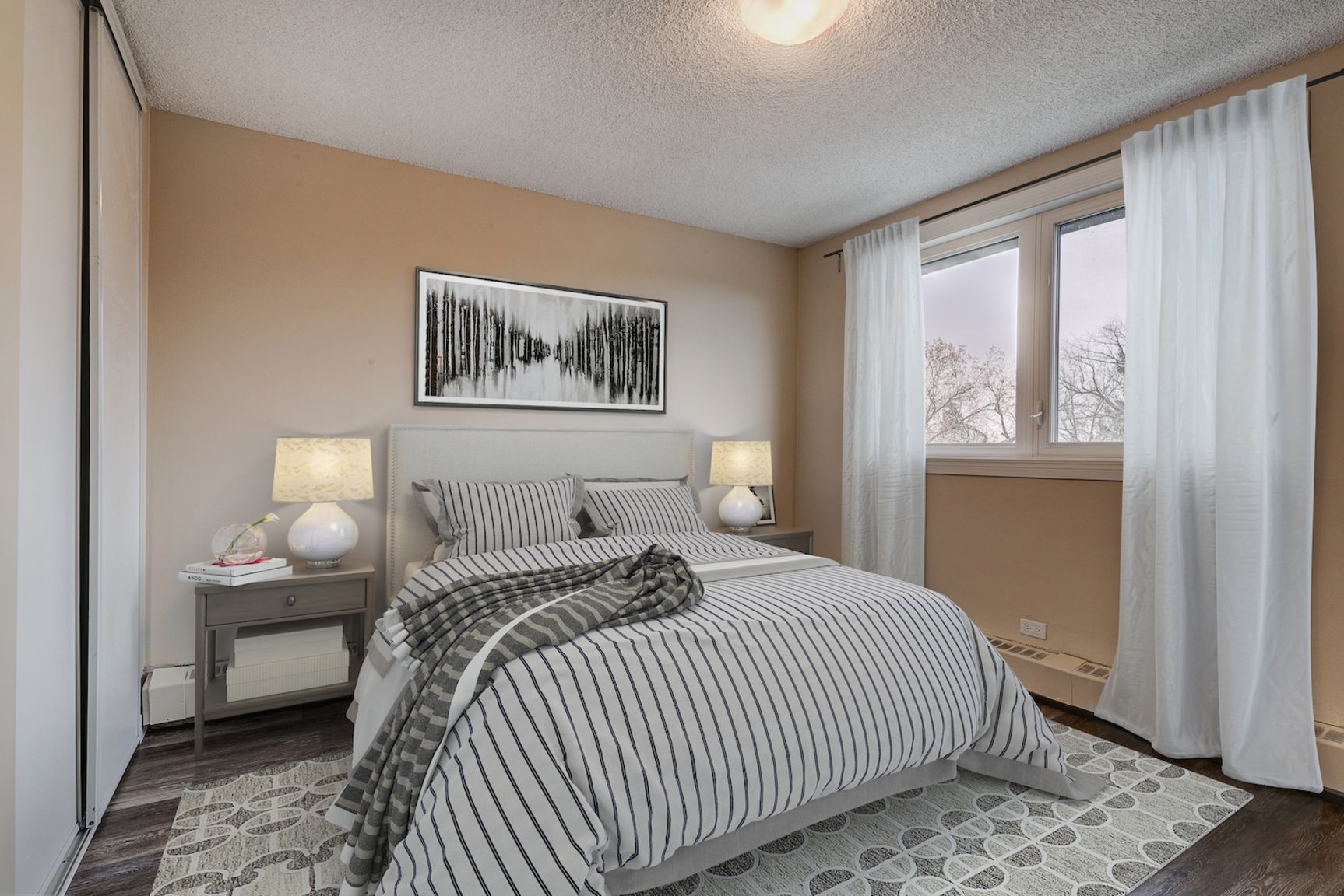 The Southgate Apartments - Photo 7