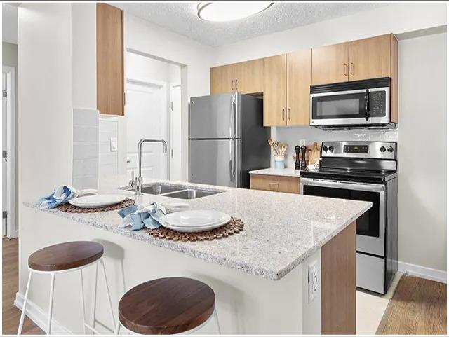 Tennyson Apartments - Photo 3