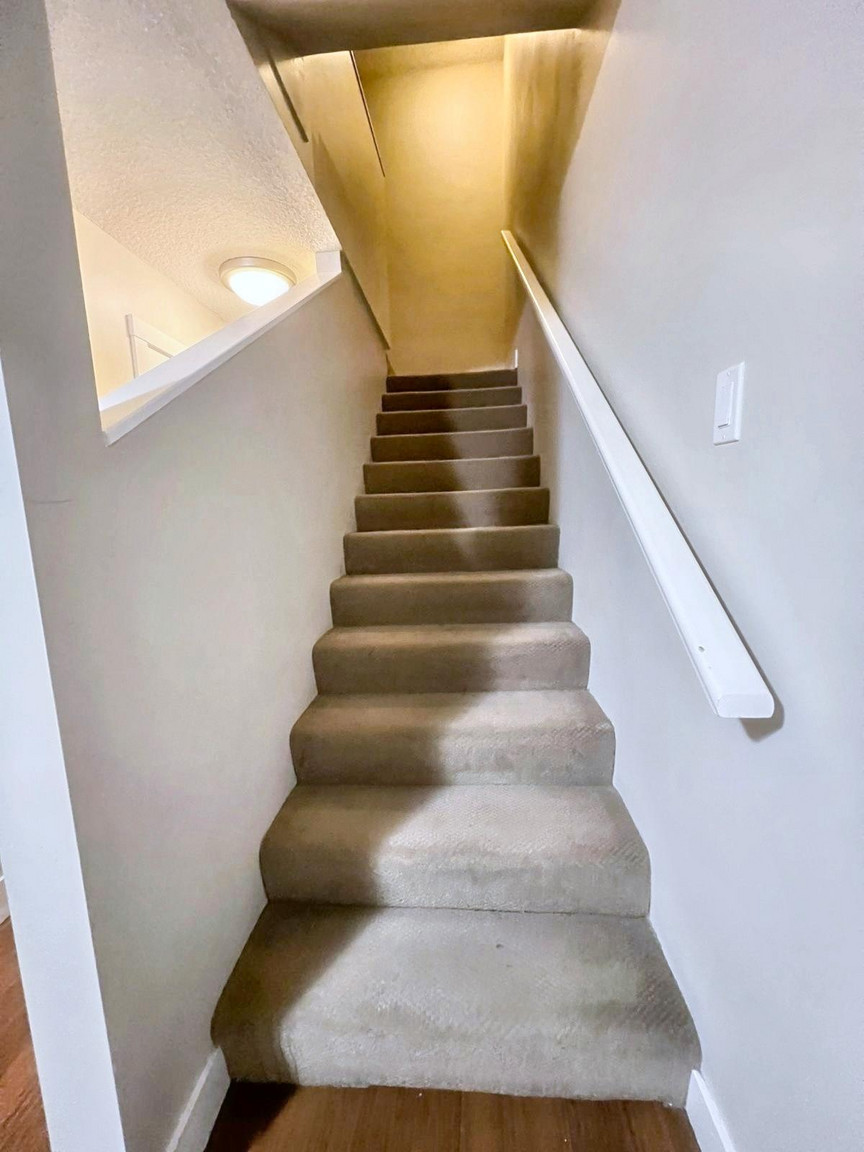Heritage House Apartments - Photo 6