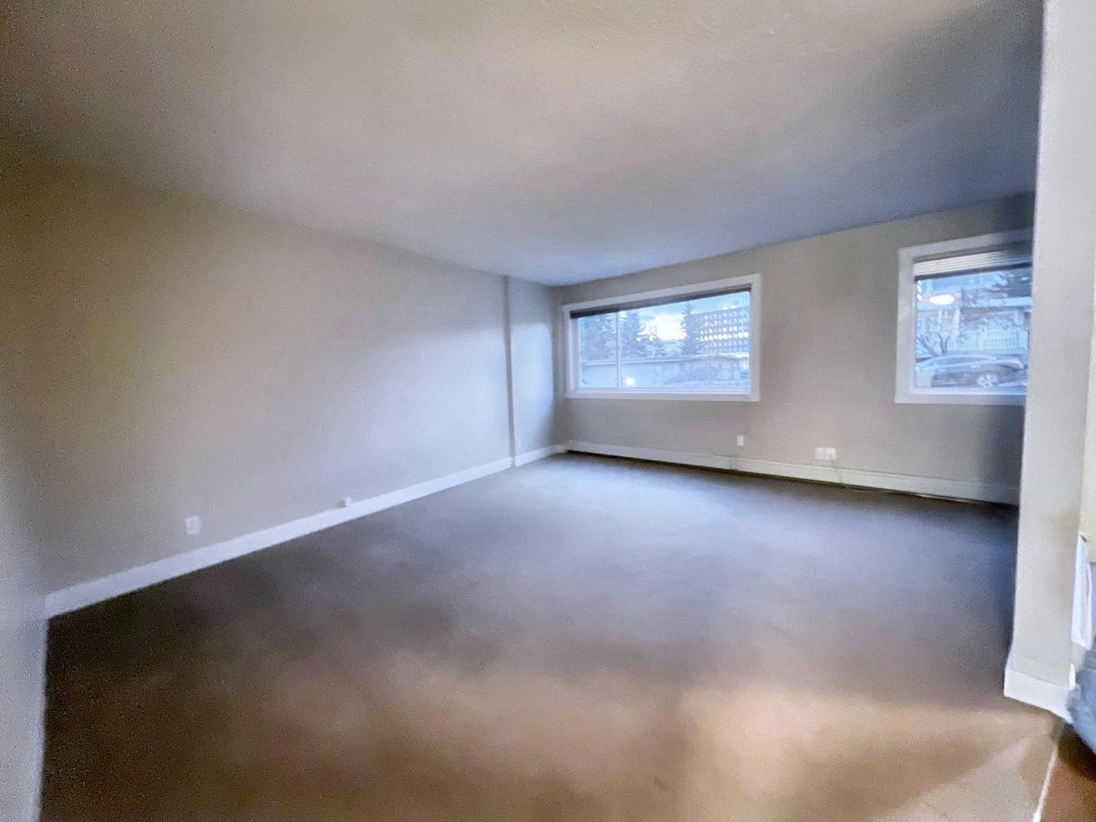 Heritage House Apartments - Photo 9